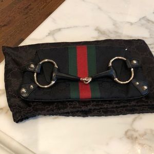 Vintage Gucci clutch
